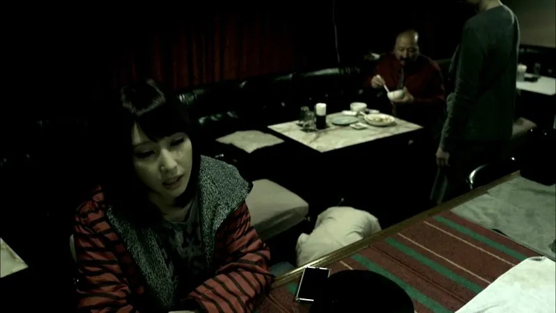 FANZAが提供しているあやみ旬果の恥辱に悶える夜の花園(h_198next00009)のサンプル画像-2