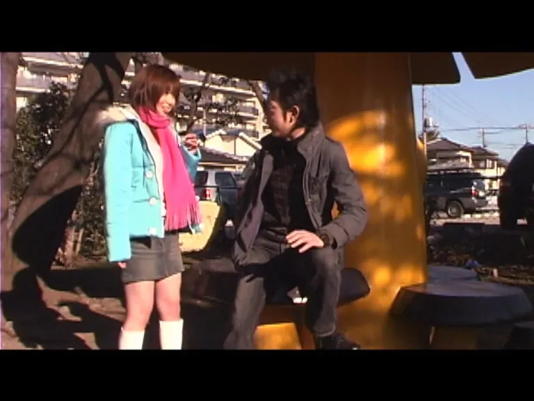 FANZAが提供している痴姦女子にチチ少女と婦人姉妹~アソコさわって~(h_203e00163)のサンプル画像-15