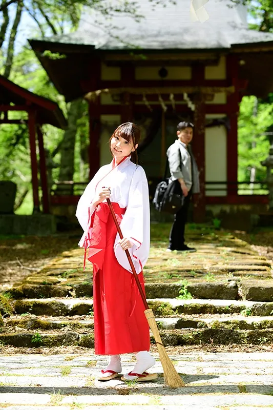 FANZAが提供している旅人(h_239rubyr00094)のサンプル画像-1