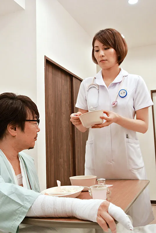 FANZAが提供している淫乱な看護師さん(h_254rkie00006)のサンプル画像-2