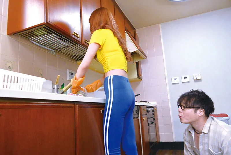 FANZAが提供している継母の娘(h_254rkie00027)のサンプル画像-3