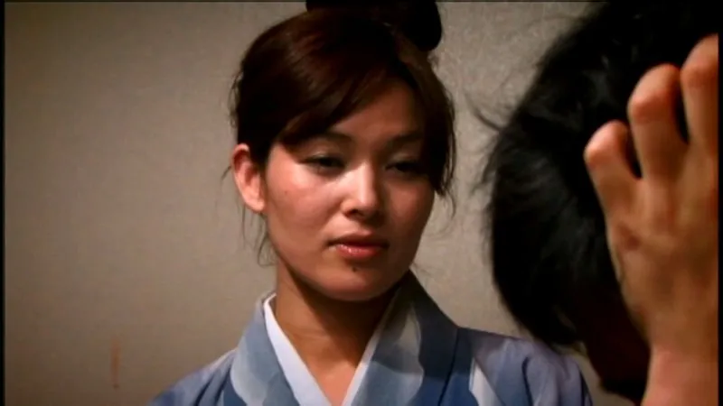 FANZAが提供している熟女義母義姉旅館 二人の女将がご奉仕します(h_302plip00014)のサンプル画像-9