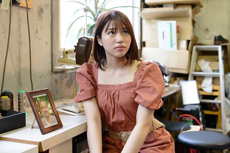 FANZAが提供している唯井まひろのグラマラスボディが酔い痴れるエンドレス絶頂性交(h_953cnpd00085r18)のサンプル画像-2