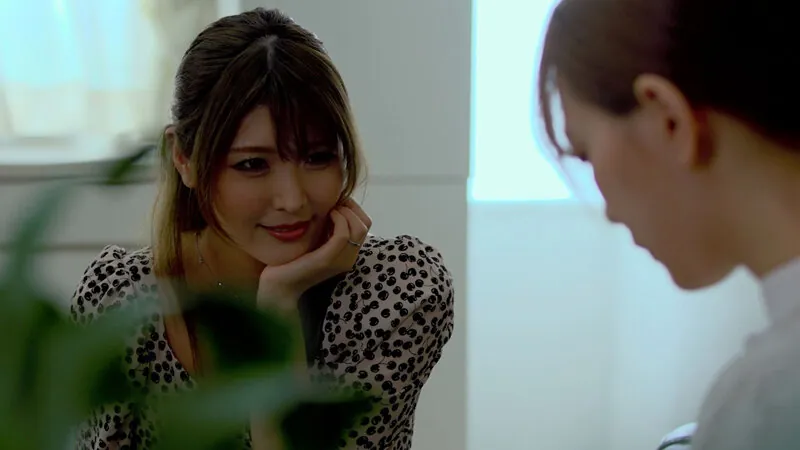 FANZAが提供している新村あかりと美谷朱里の透明人間がイカせてくる衝撃的濃厚絶頂(h_953cnpd00095r18)のサンプル画像-12