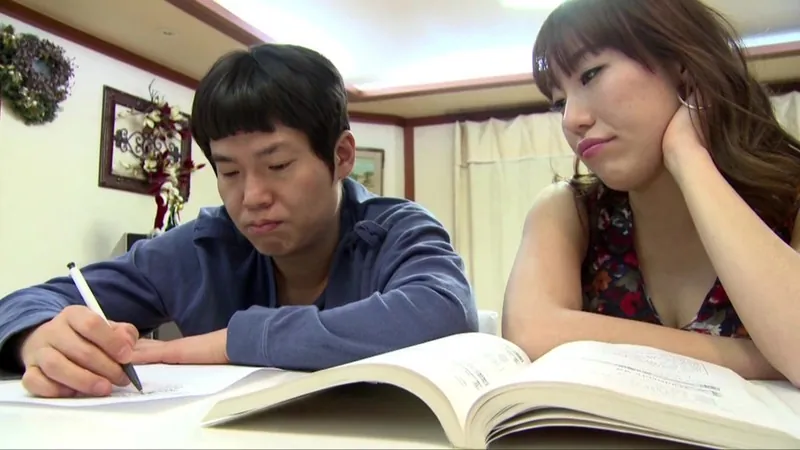 FANZAが提供している一度は夢見るエッチなプレイ#01(h_962honey00102)のサンプル画像-1